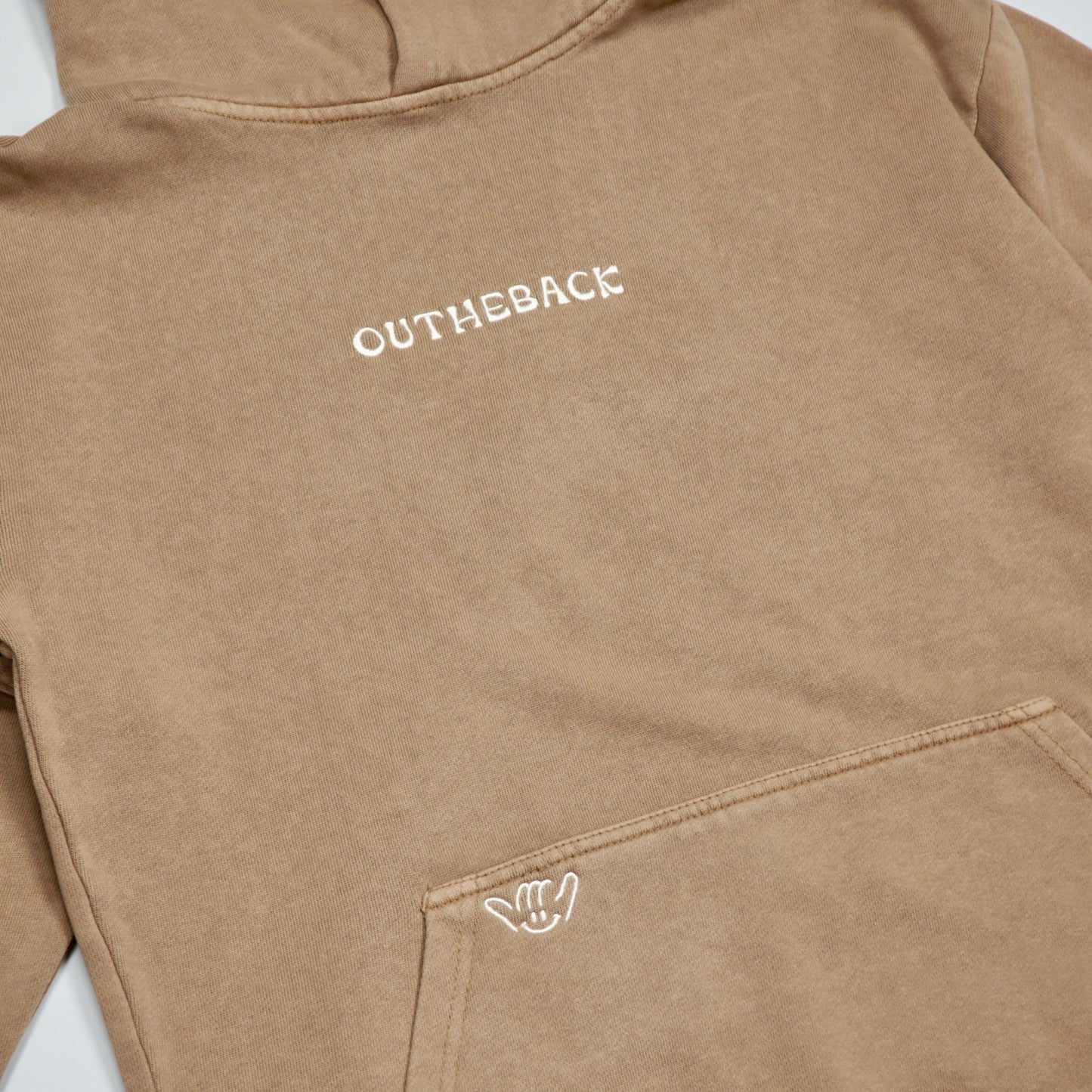 COMMUNITY CENTERED HOODIE - SAND