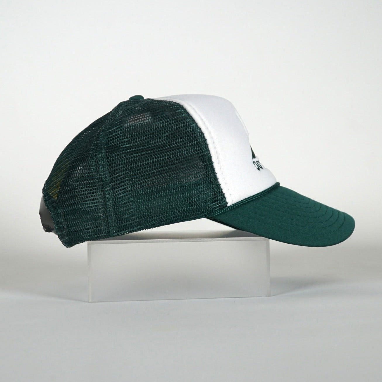 GREEN TRUCKER CAP