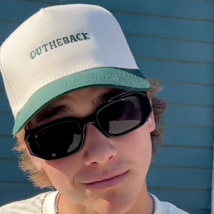 GREEN TWO-TONE CAP